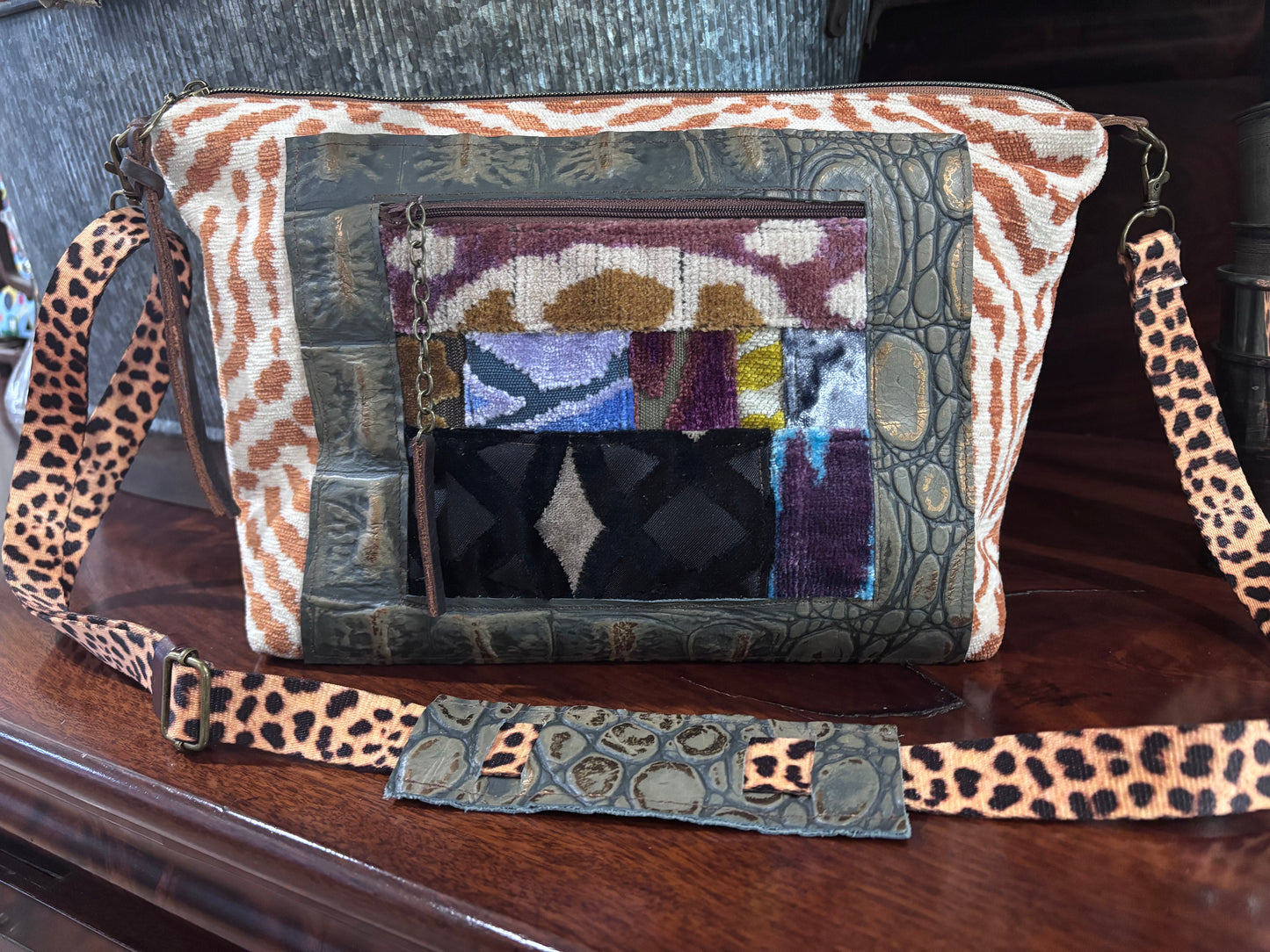 Adjustable strap, front and back pockets, interior pocket, One of a kind. - DMD Bags