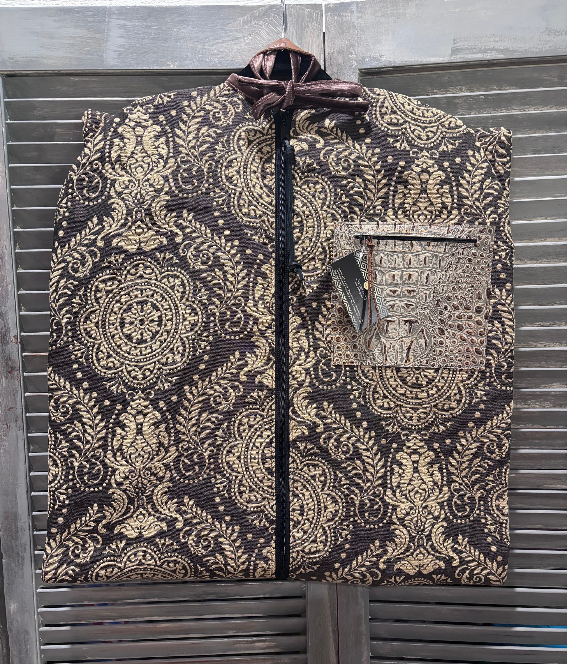 Garment Bag Medallion with emboss croc pocket - DMD Bags