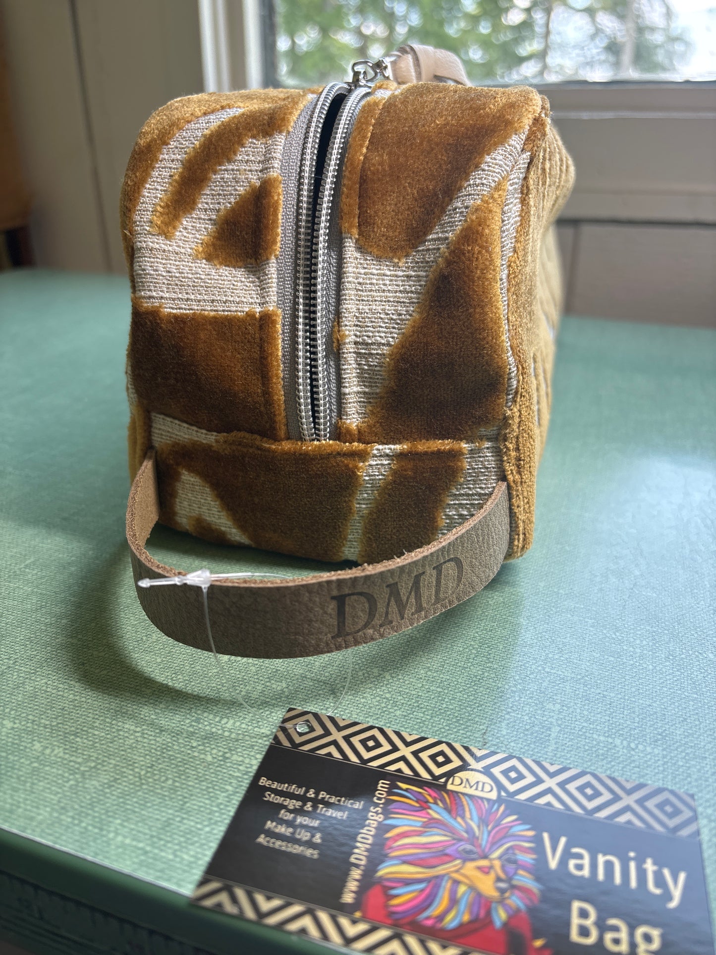 Vanity Bag Gold Tiger Cut Velvet - DMD Bags