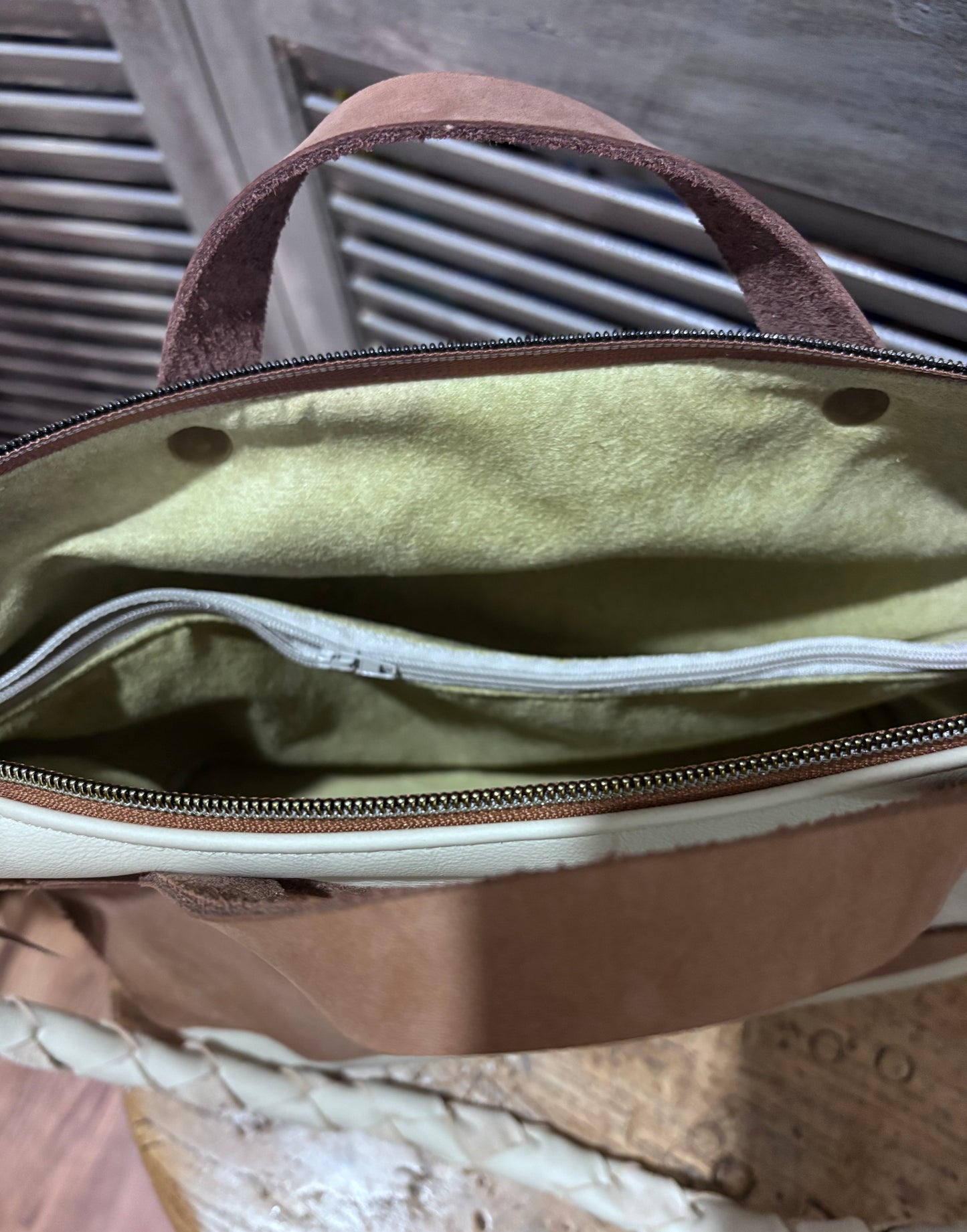 La Crema A La Croc - DMD Bags