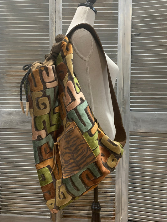 Pillow Bag Kuba Cloth cut velvet & Tiger Chenille - DMD Bags