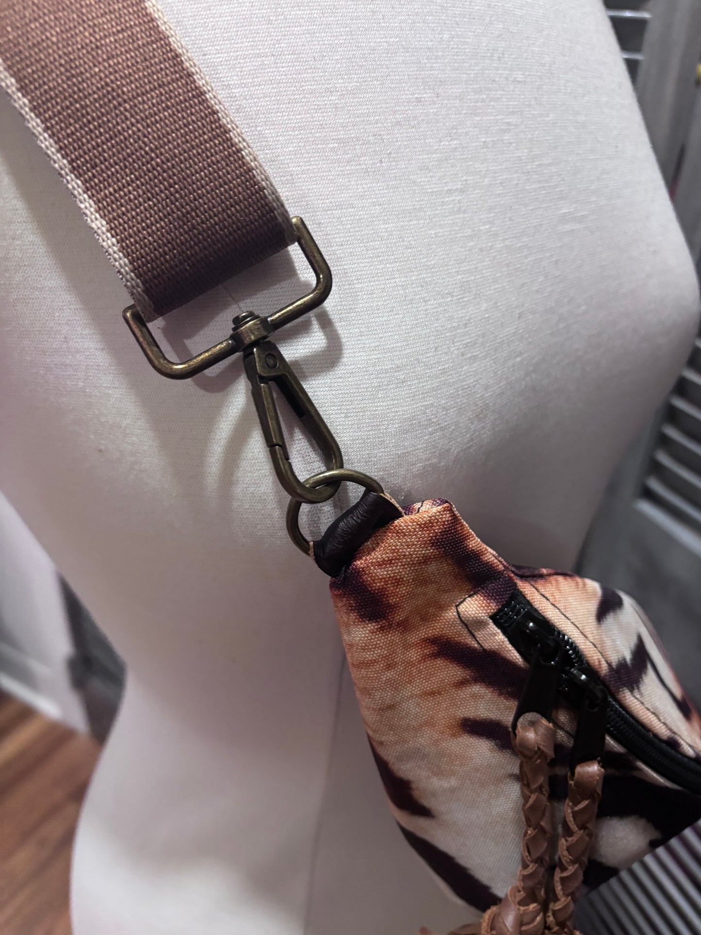 Sling Bag Bengal Tiger - DMD Bags