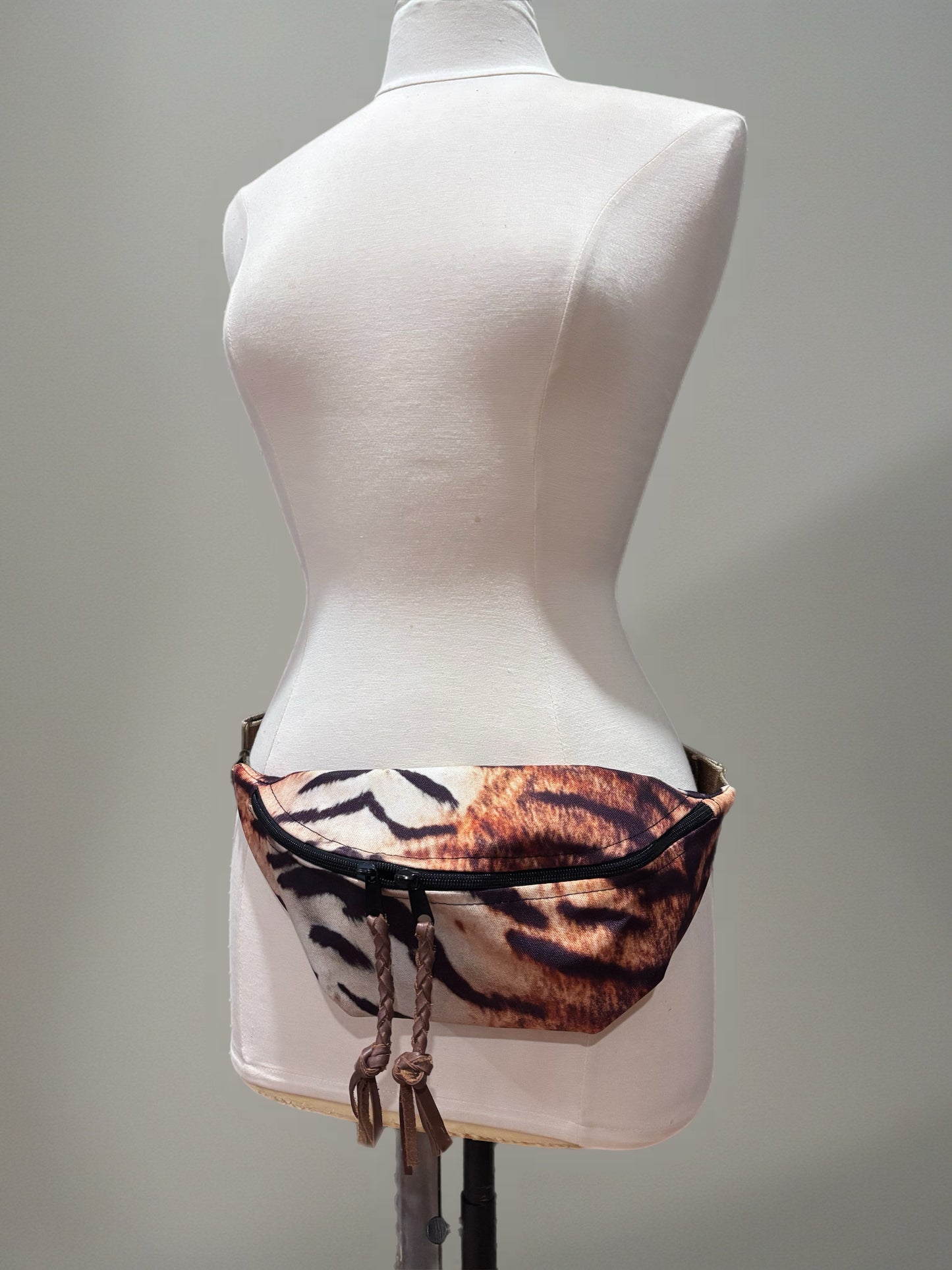 Sling Bag Bengal Tiger - DMD Bags