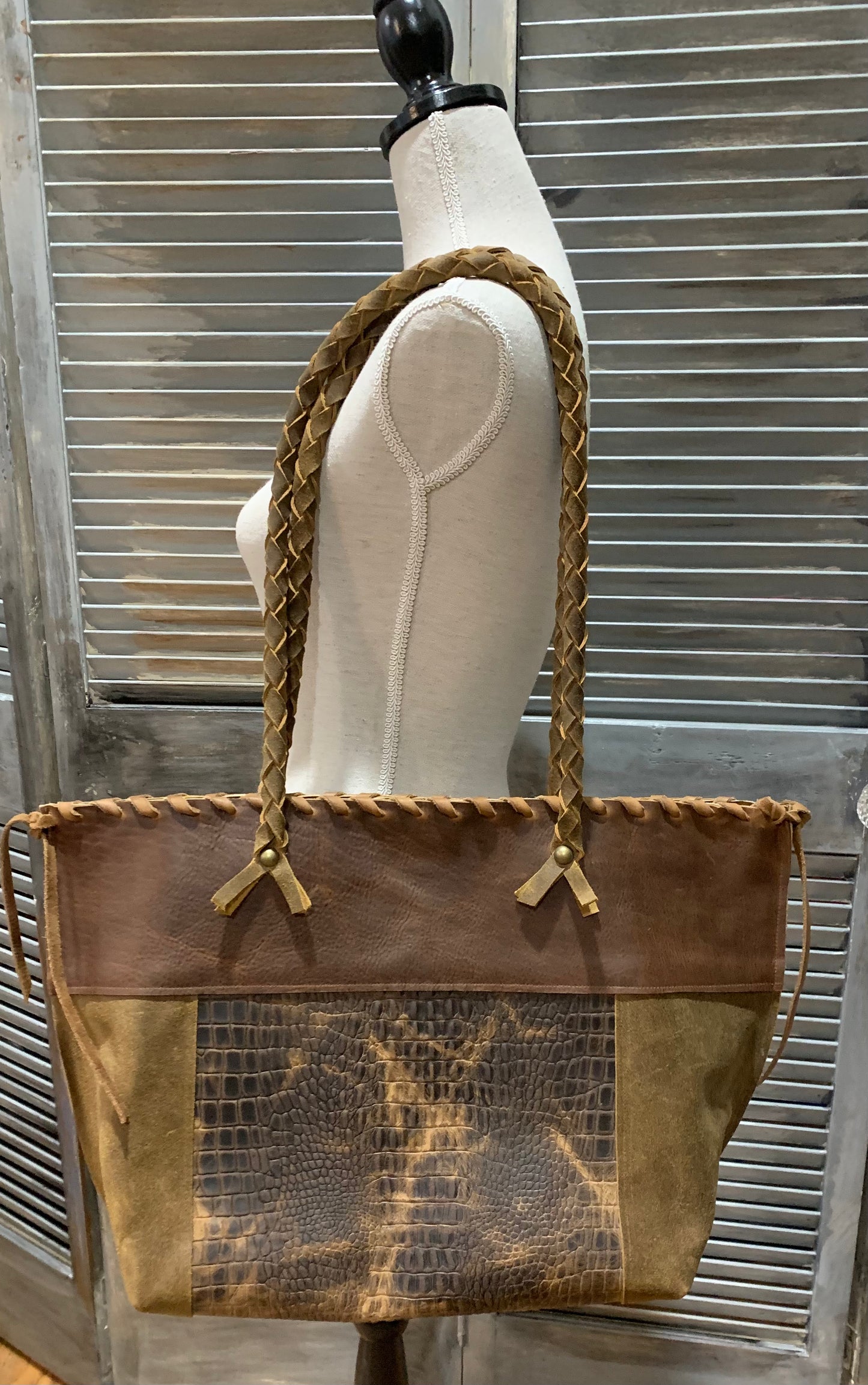 The New “Grand” Tote - DMD Bags