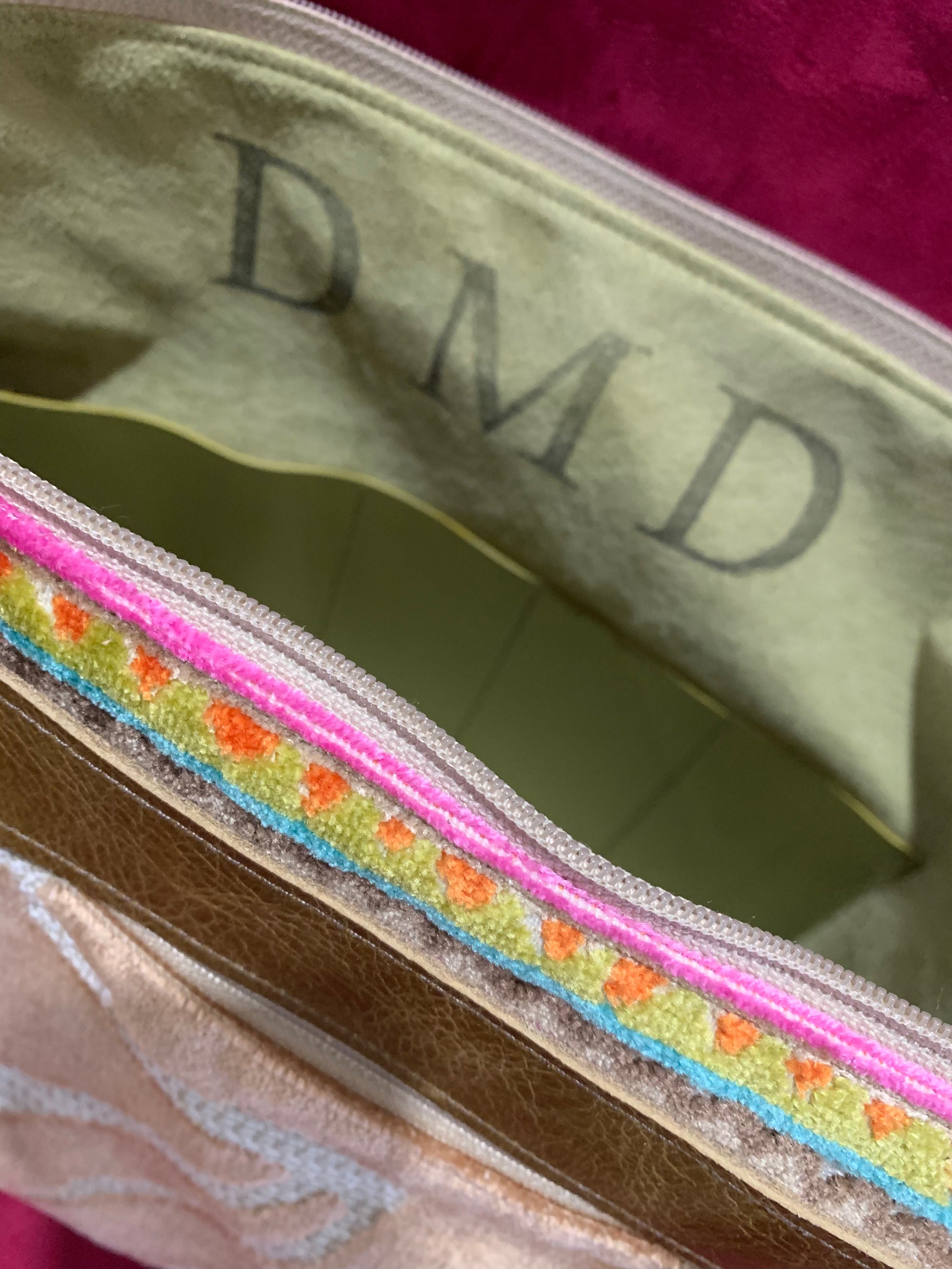 Jumbo Make Up Pink & Yellow Gold - DMD Bags