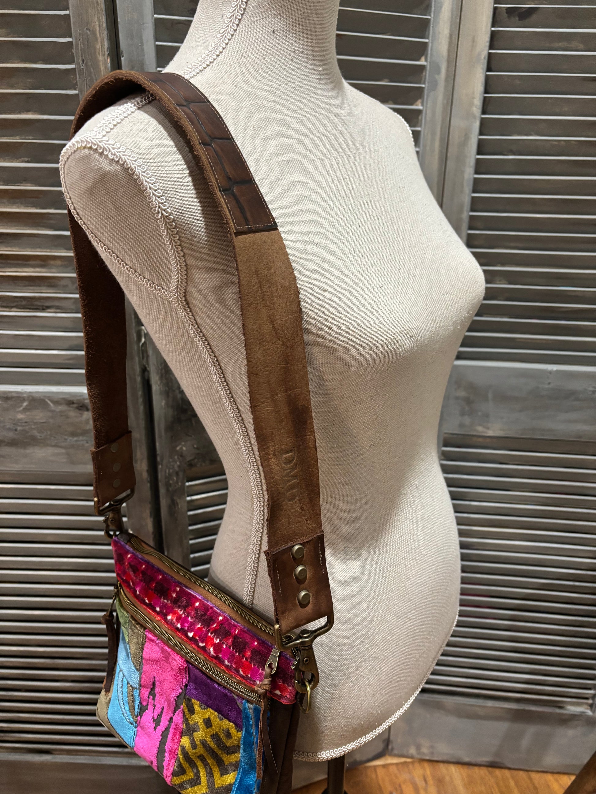 “Cortney Bag” 10x7x3 - DMD Bags