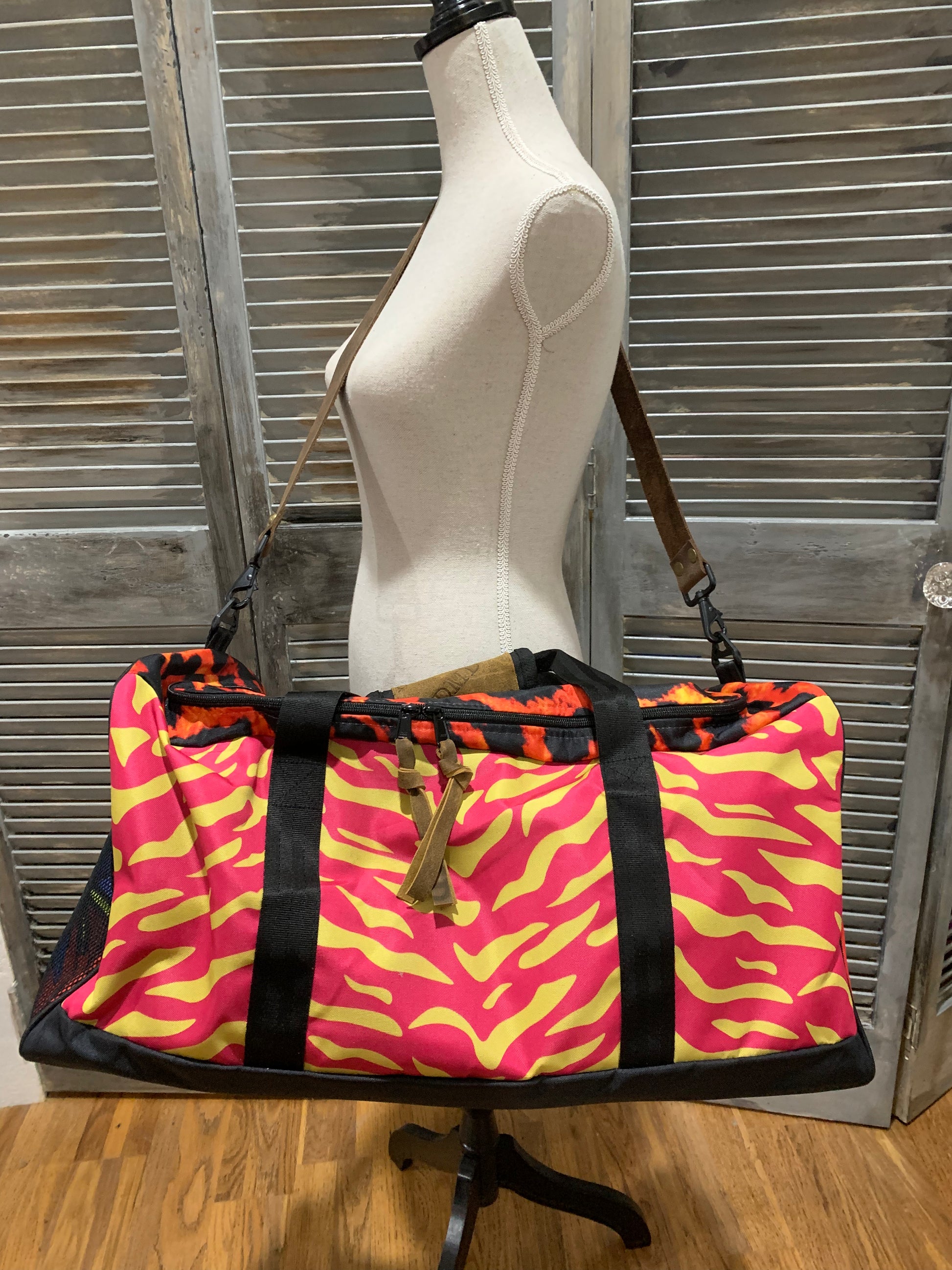 Pink Tiger & Blazing Cheetah “Carpe Diem” Duffle Bag LS “ Traveler Companion” - DMD Bags