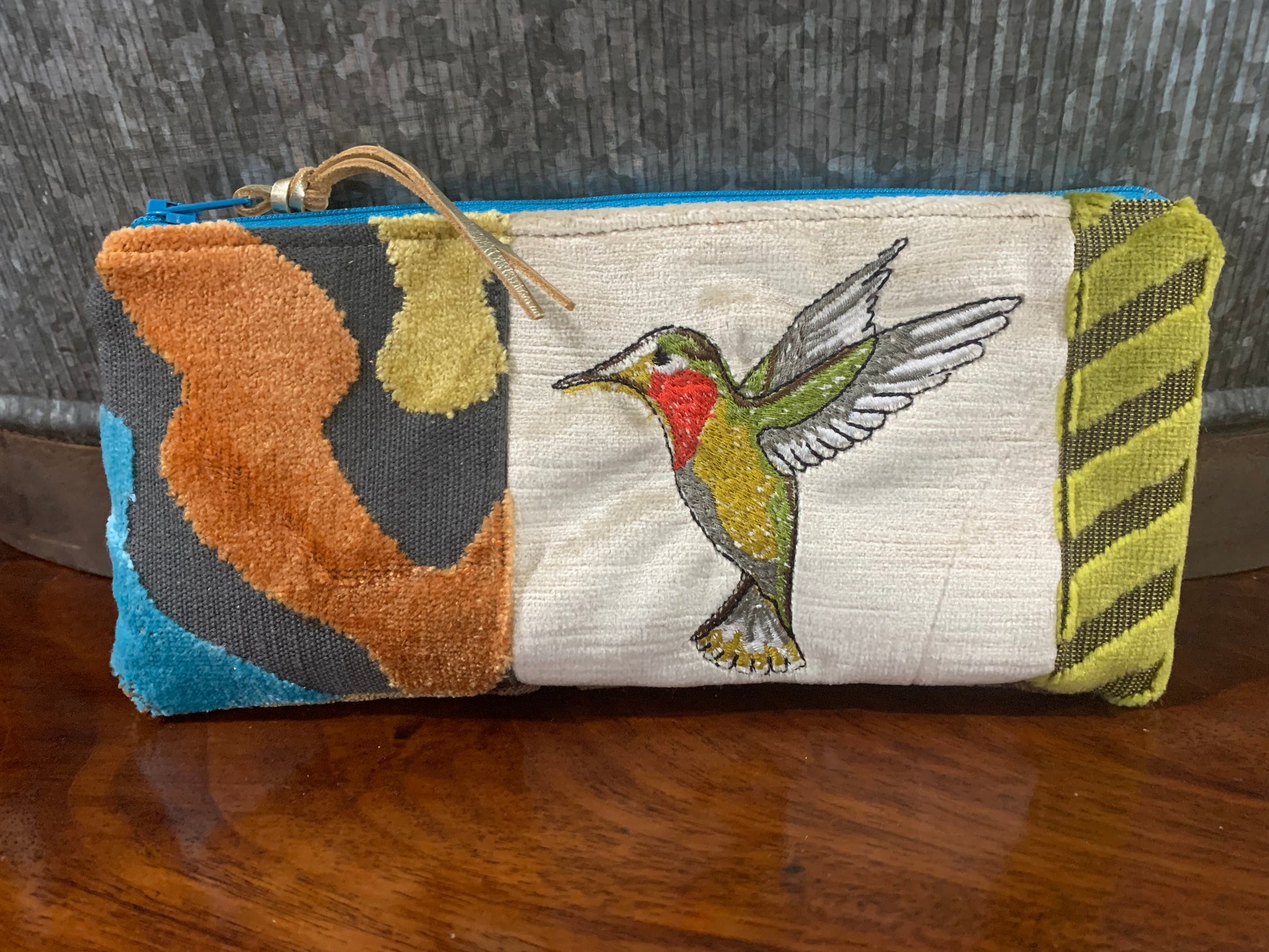 Slim Pouch Hummingbird - DMD Bags