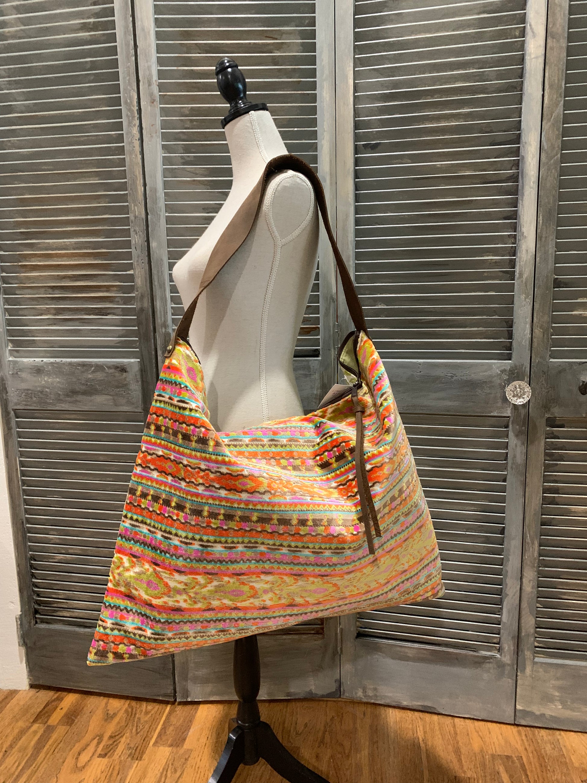 Day Bag Pink Aztec & Lime Twist - DMD Bags