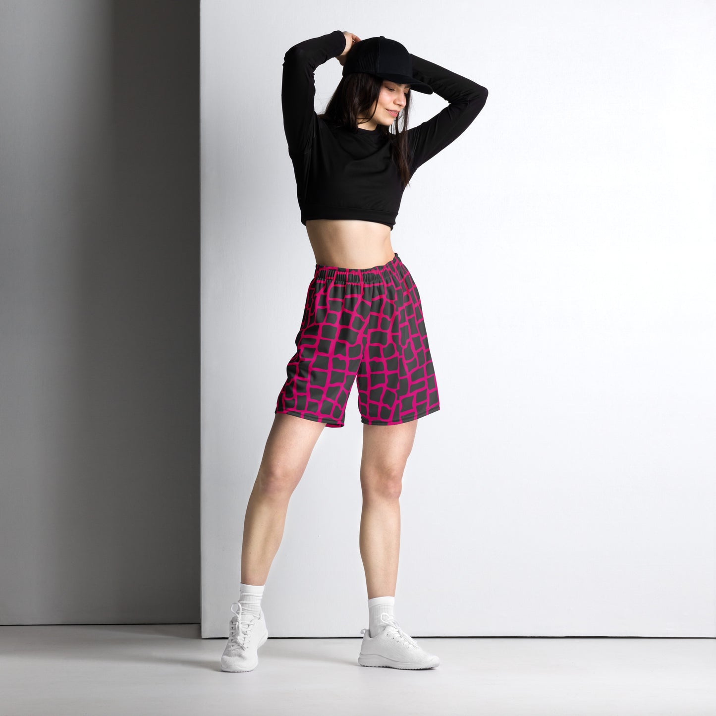 Mesh shorts-Gator Gray & Wine - DMD Bags