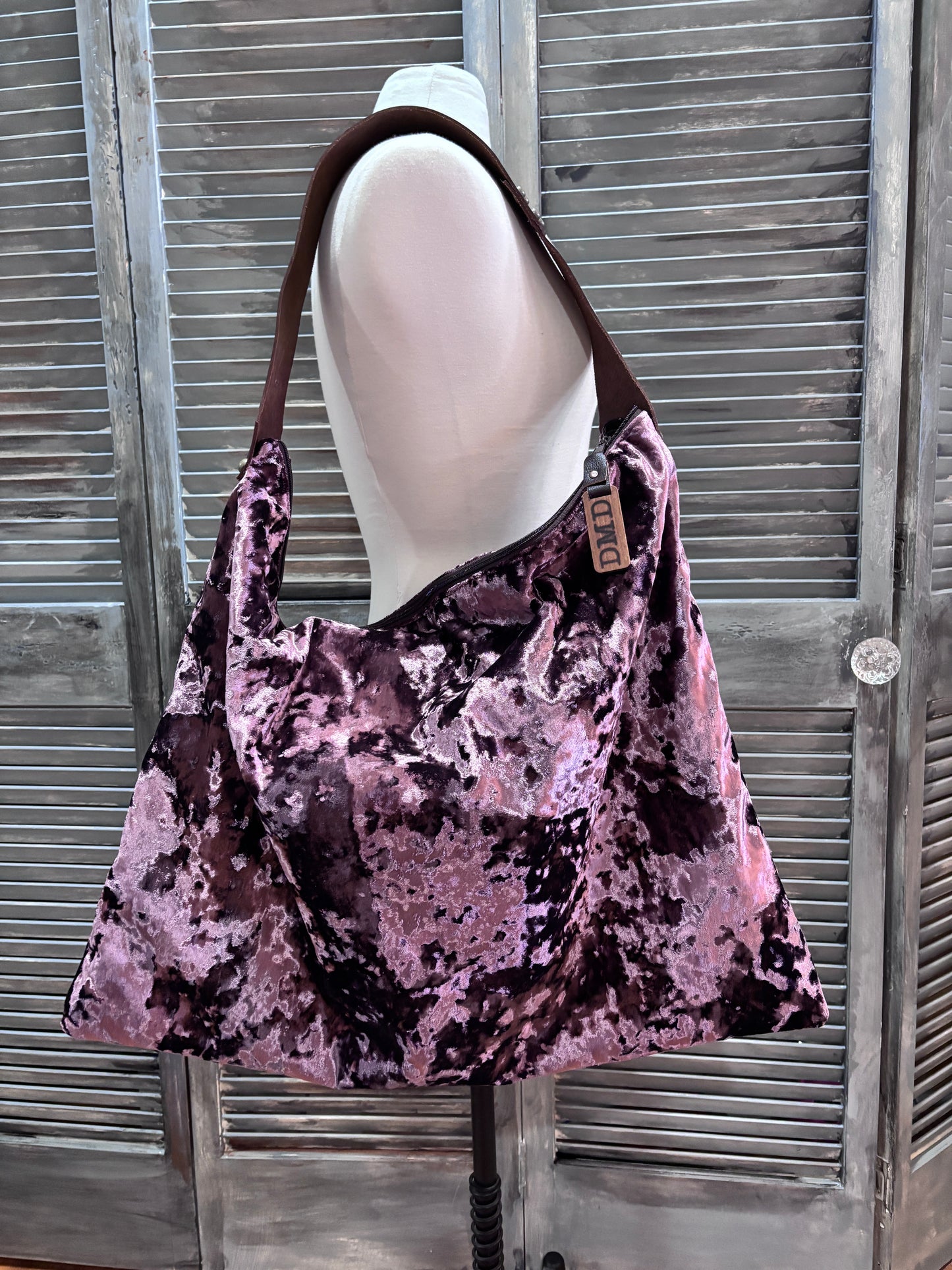 Traveler-Scrumptious!Couture Crush Velvet- Dusty Rose