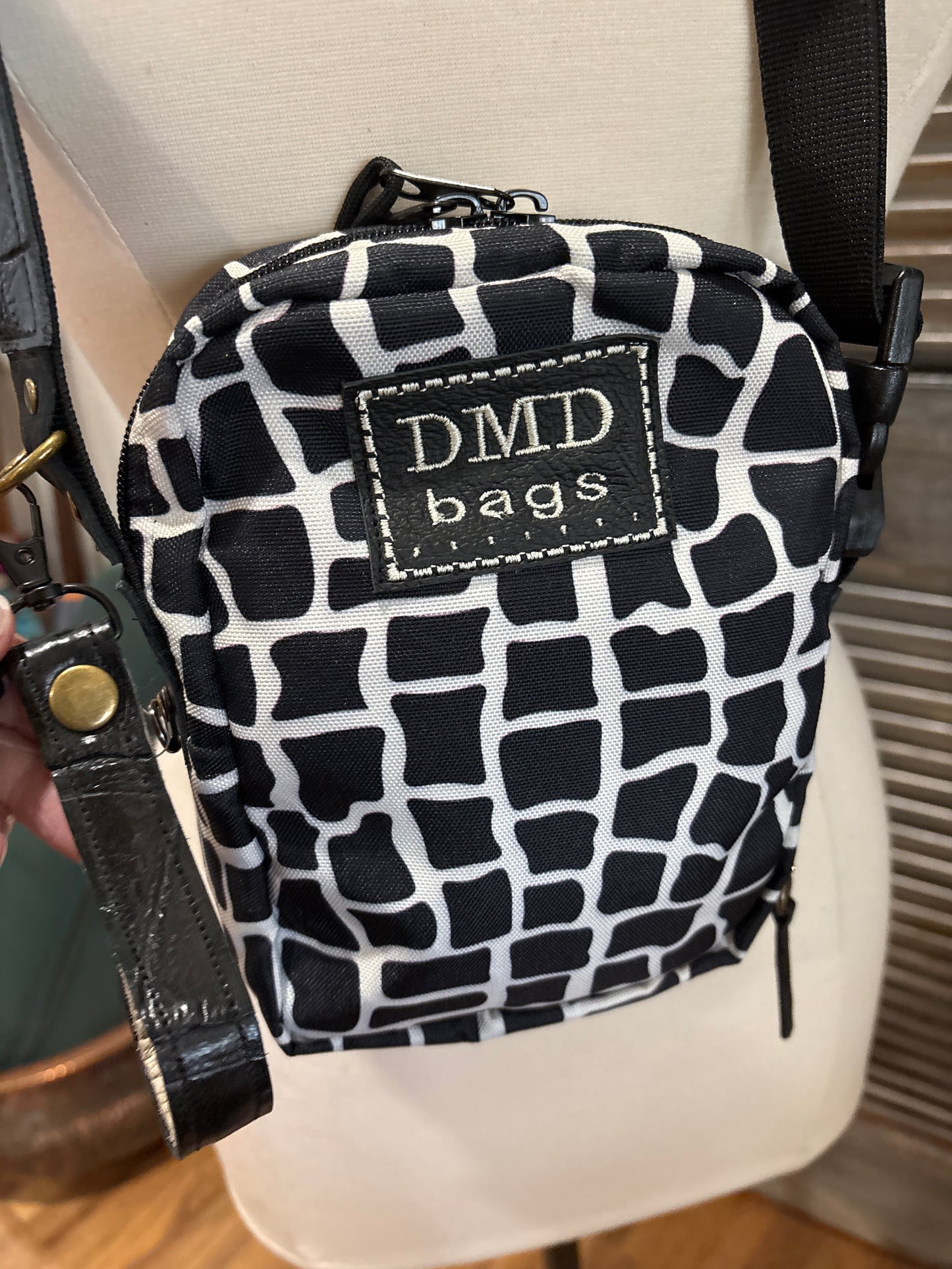The X Bag with Painted Bee and black gator trim
