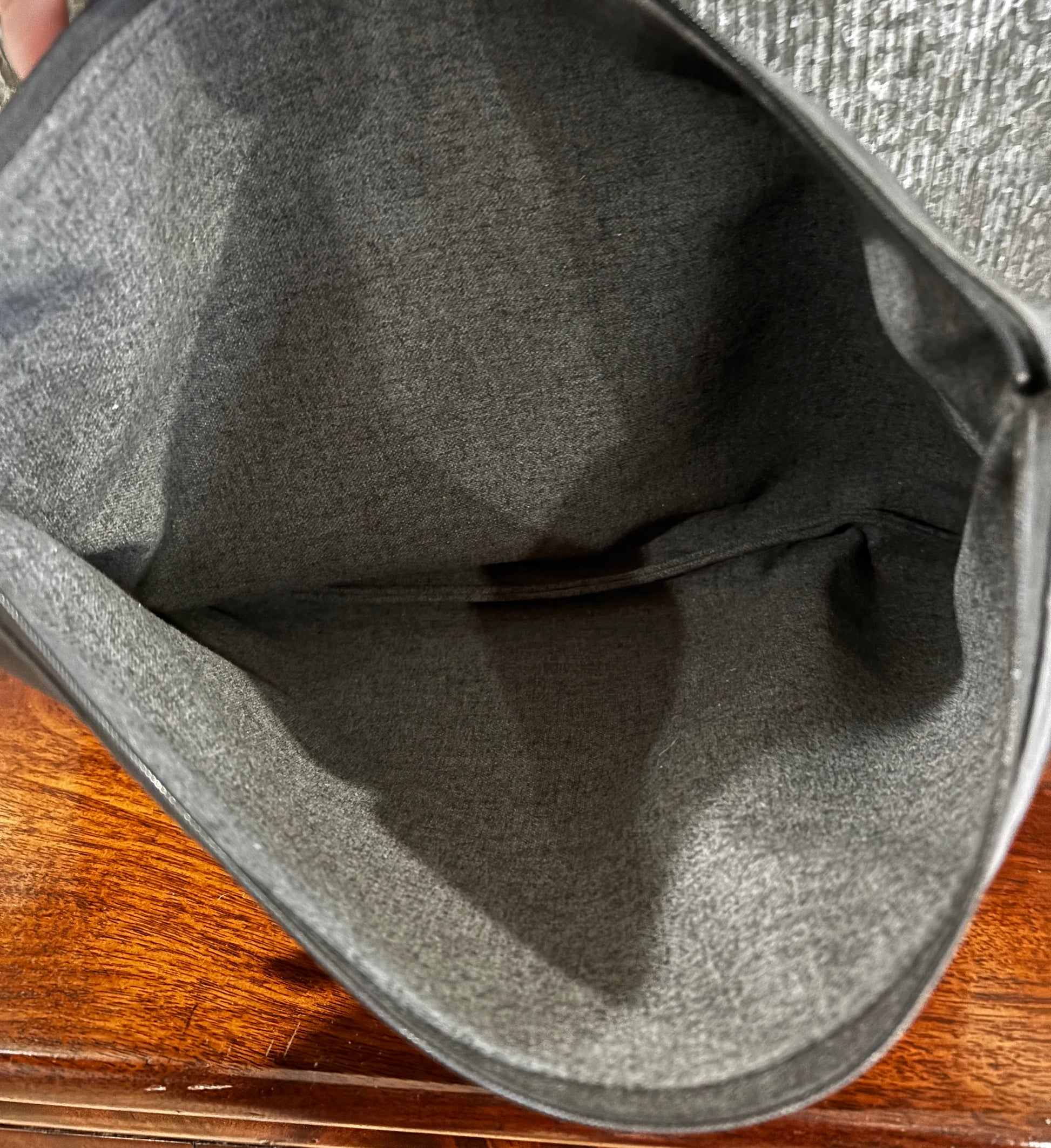 9.5x14 Large Pouch - Charcoal Bee - DMD Bags