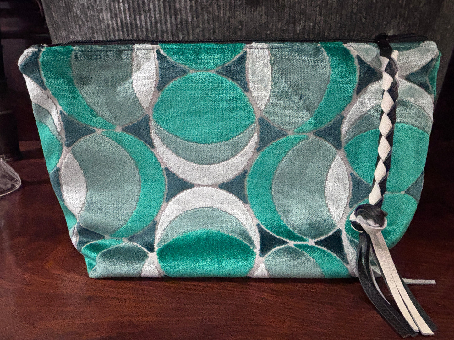 Jumbo Make Up-Cheetah and Emerald Ball - DMD Bags