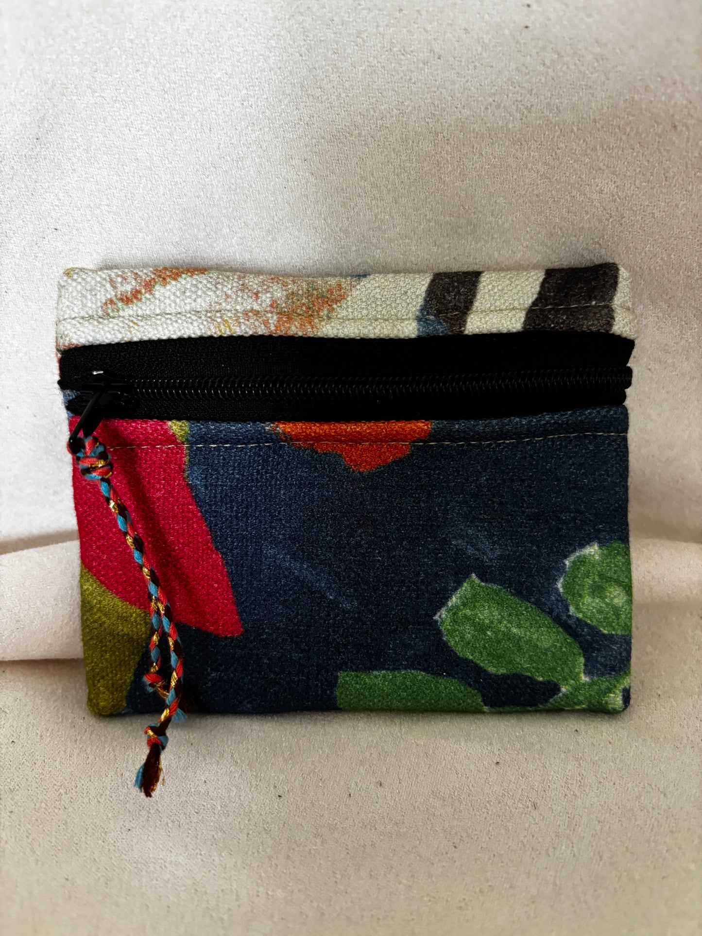 Small Essential - “Painted Leaves” printed cotton