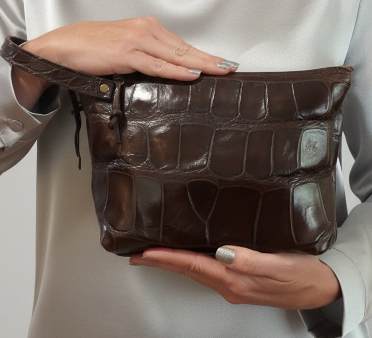 Alligator Wristlet in chocolate brown - DMD Bags