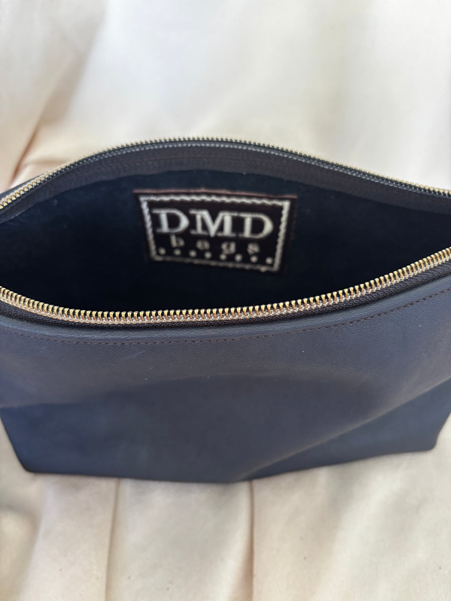 Knot Strap Navy Leather Wristlet