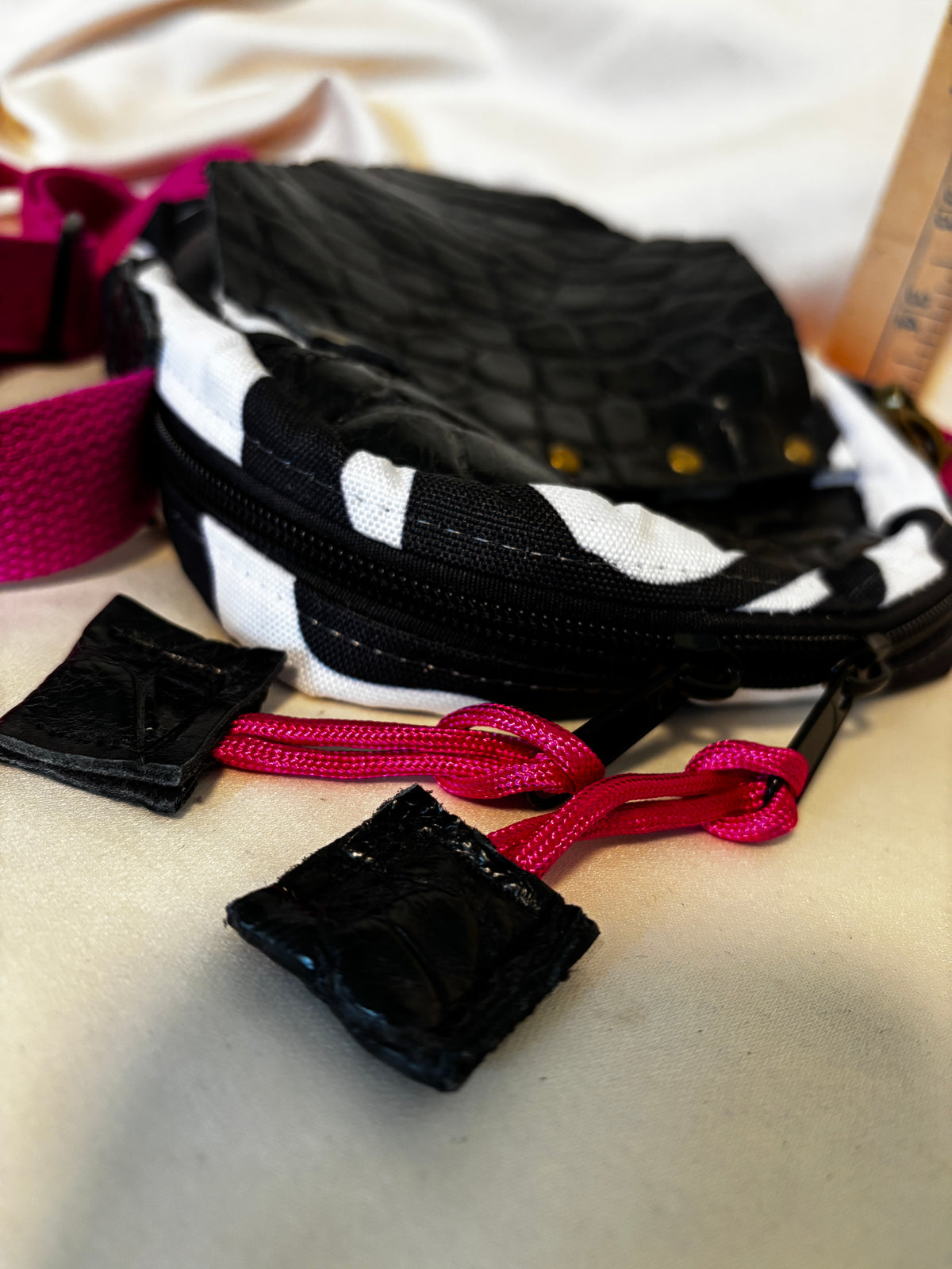 The X Bag in Black&White with Hot Pink accents