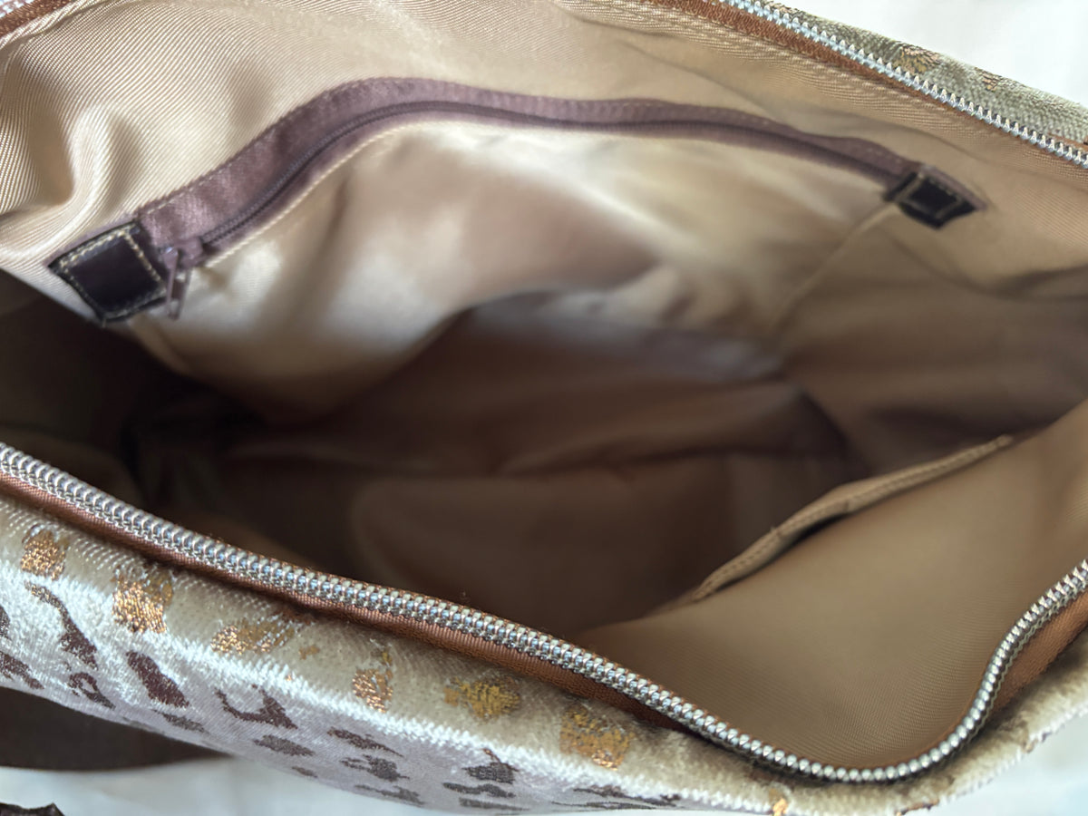 Lil Hobo Silver velvet with metallic copper-Eye glass pocket and zipper pocket