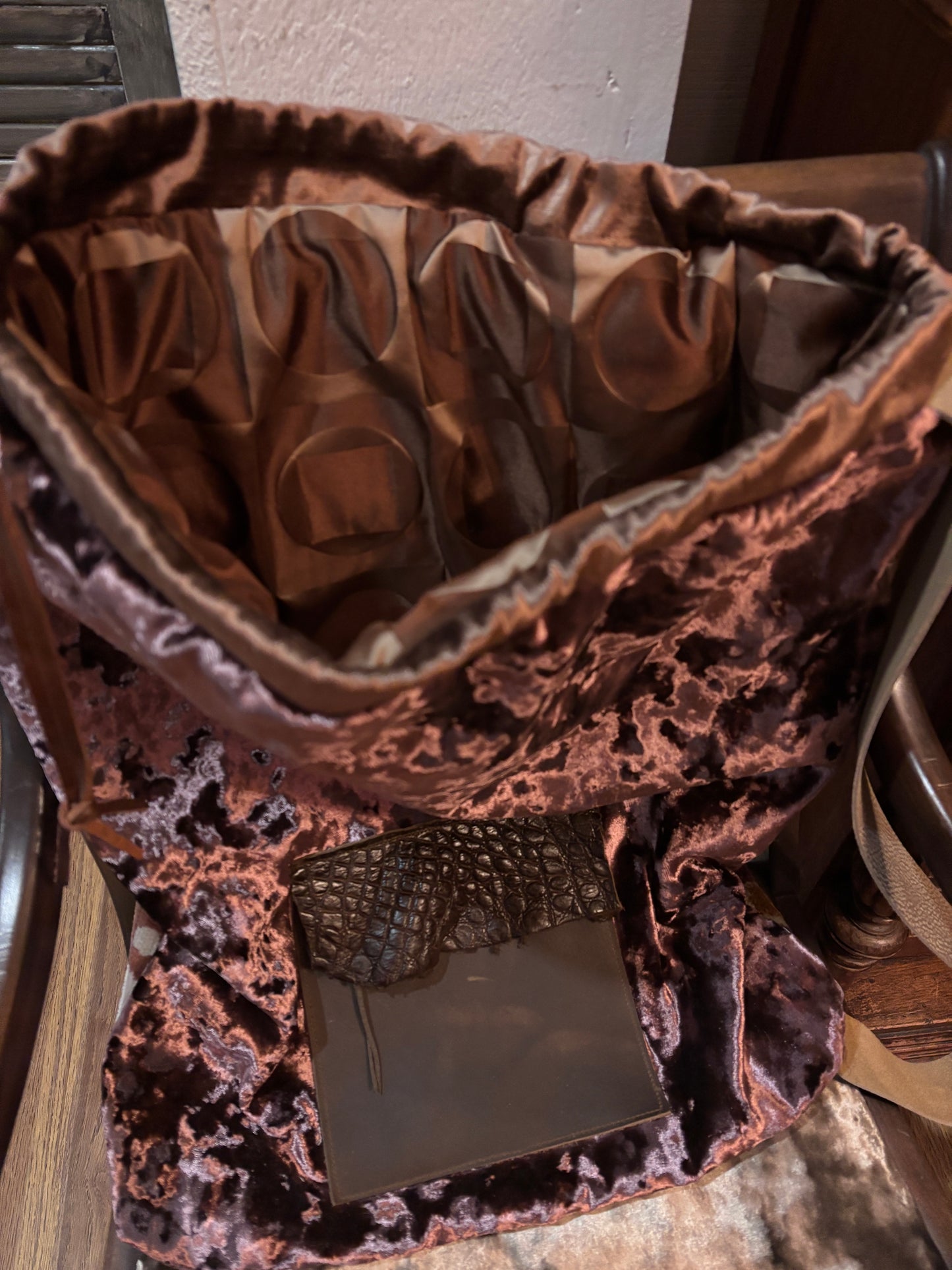 Pillow Bag Dusty Rose & Chenille with leather and alligator pocket