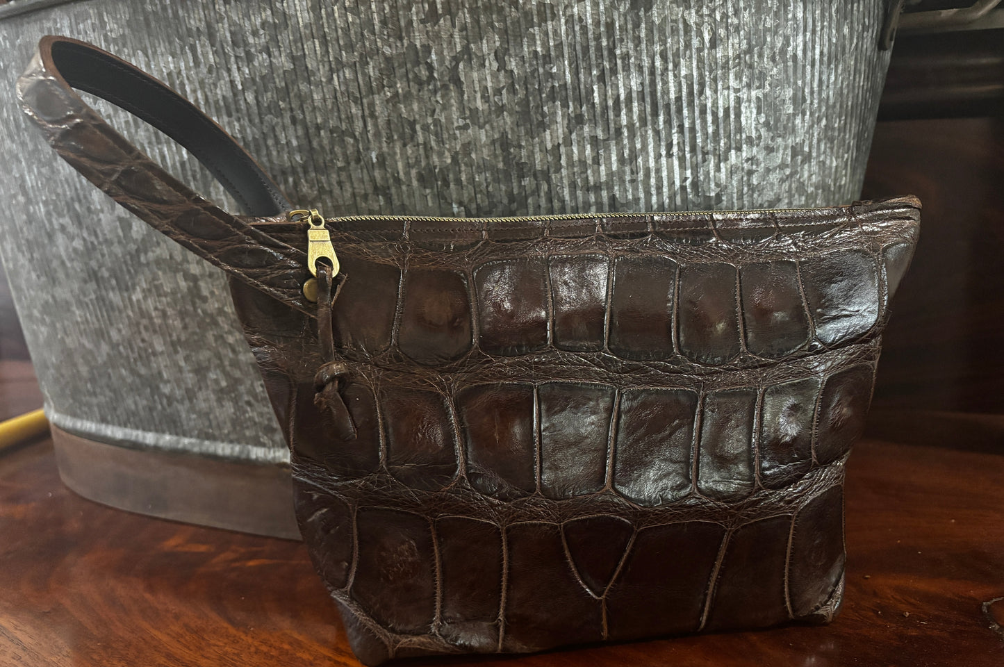 Alligator Wristlet in chocolate brown - DMD Bags