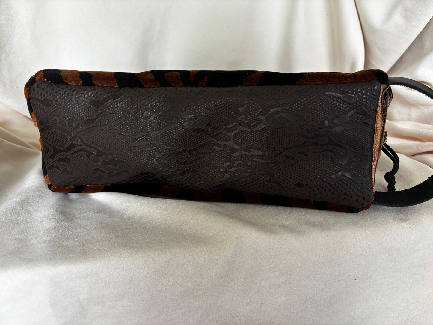 Vanity Bag Couture Velvet Tiger