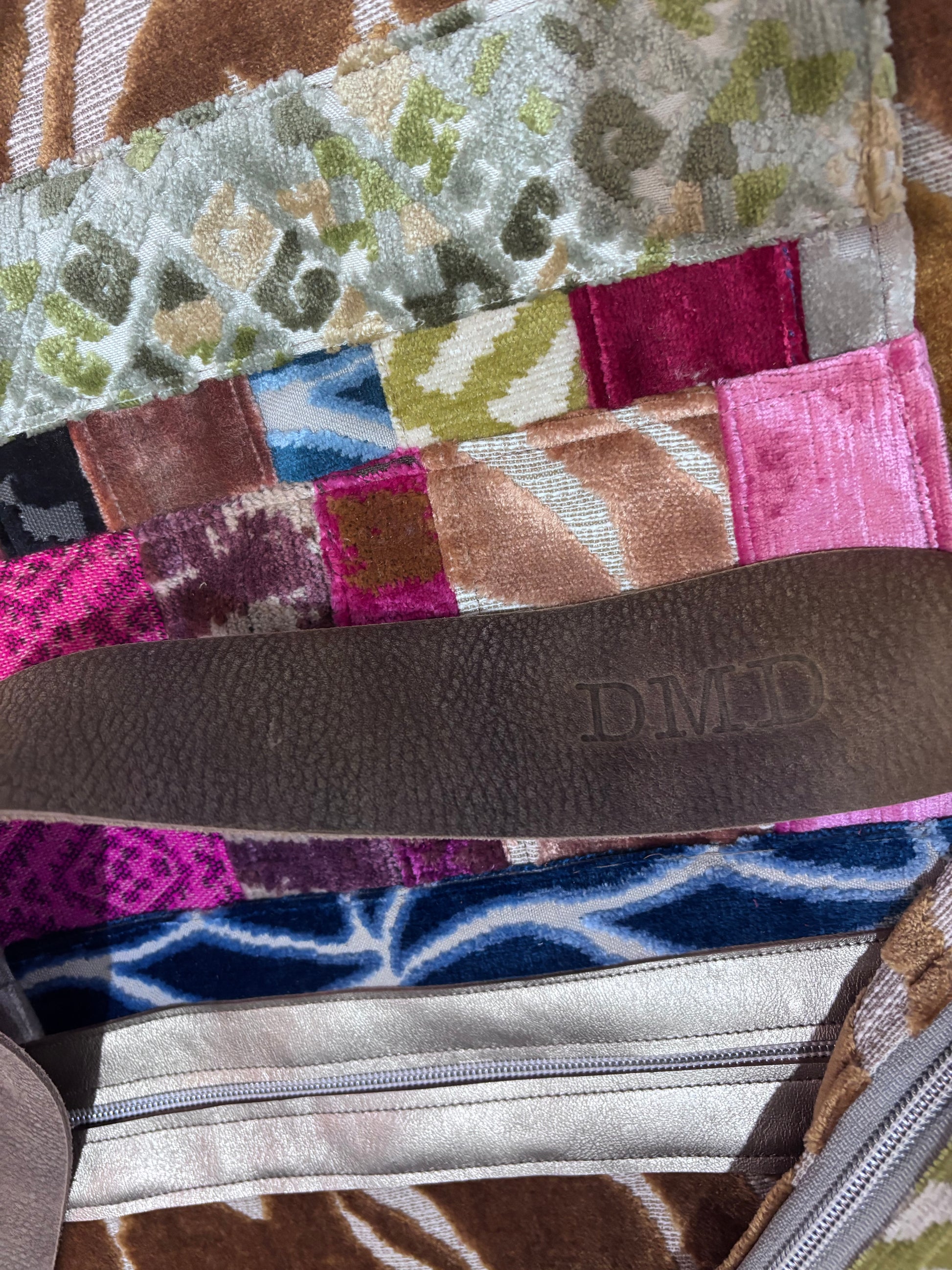 Traveler! Gold Tiger and bright patchwork pocket! - DMD Bags