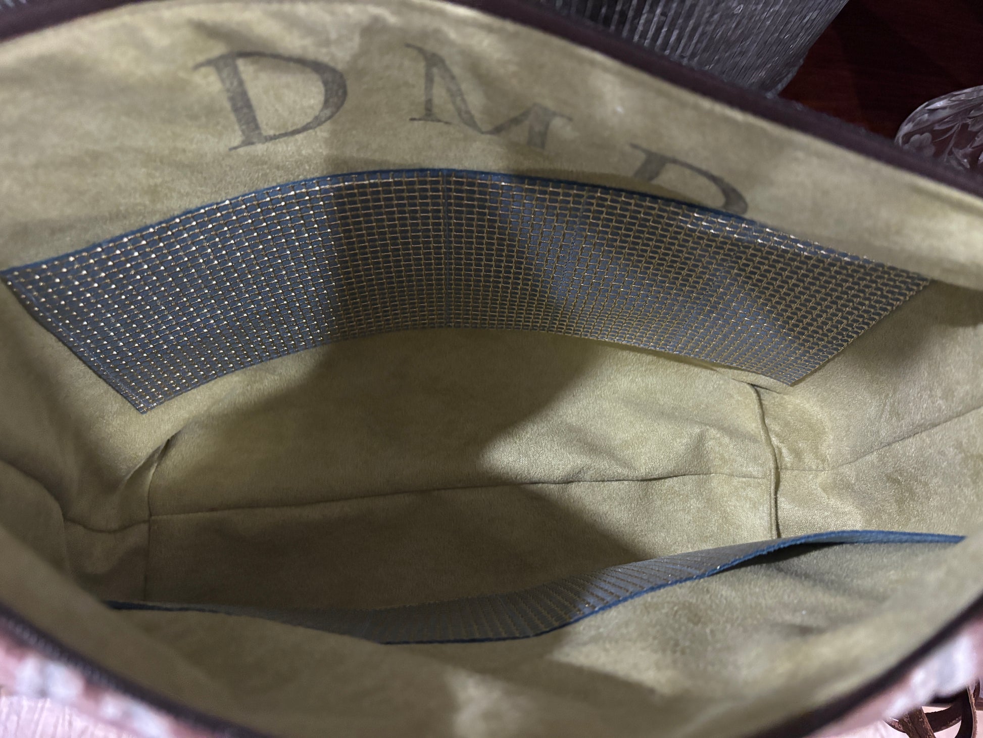 Jumbo Make Up-Mocha Mousse & Kuba - DMD Bags