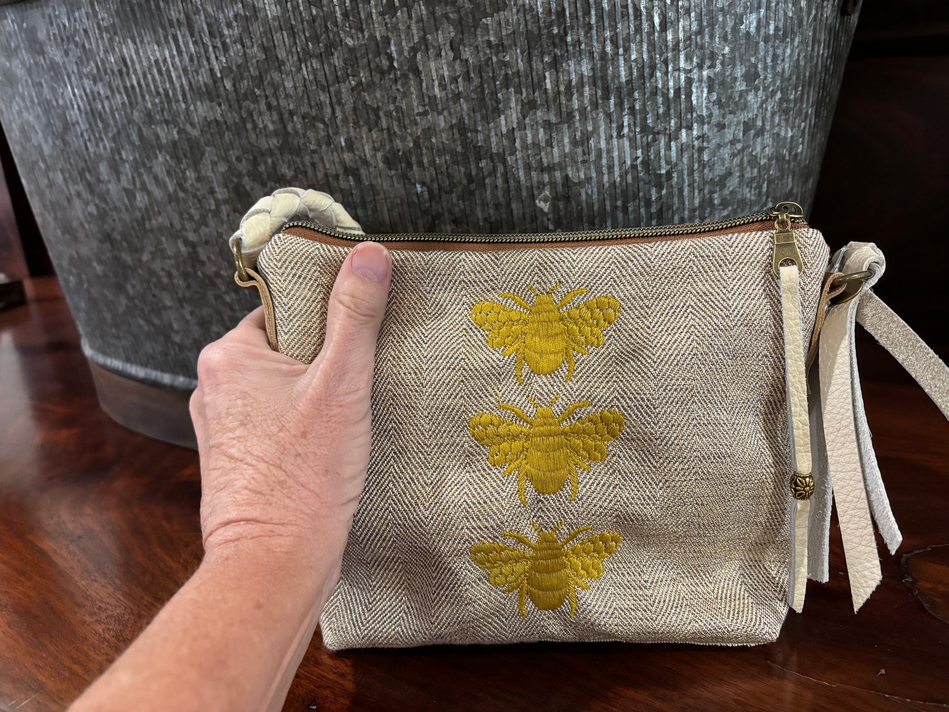 Bee Bag in Gold - DMD Bags
