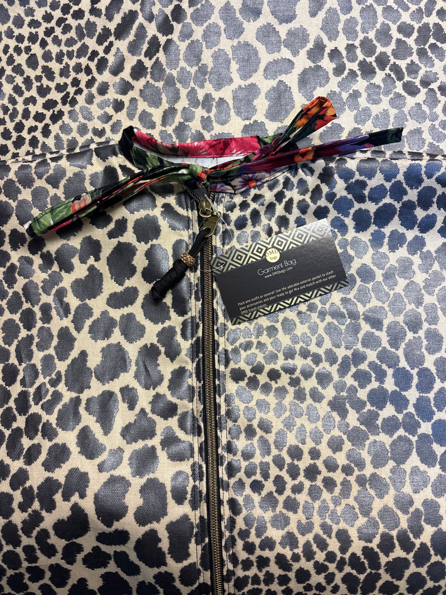 Garment Bag Black Pearl - DMD Bags