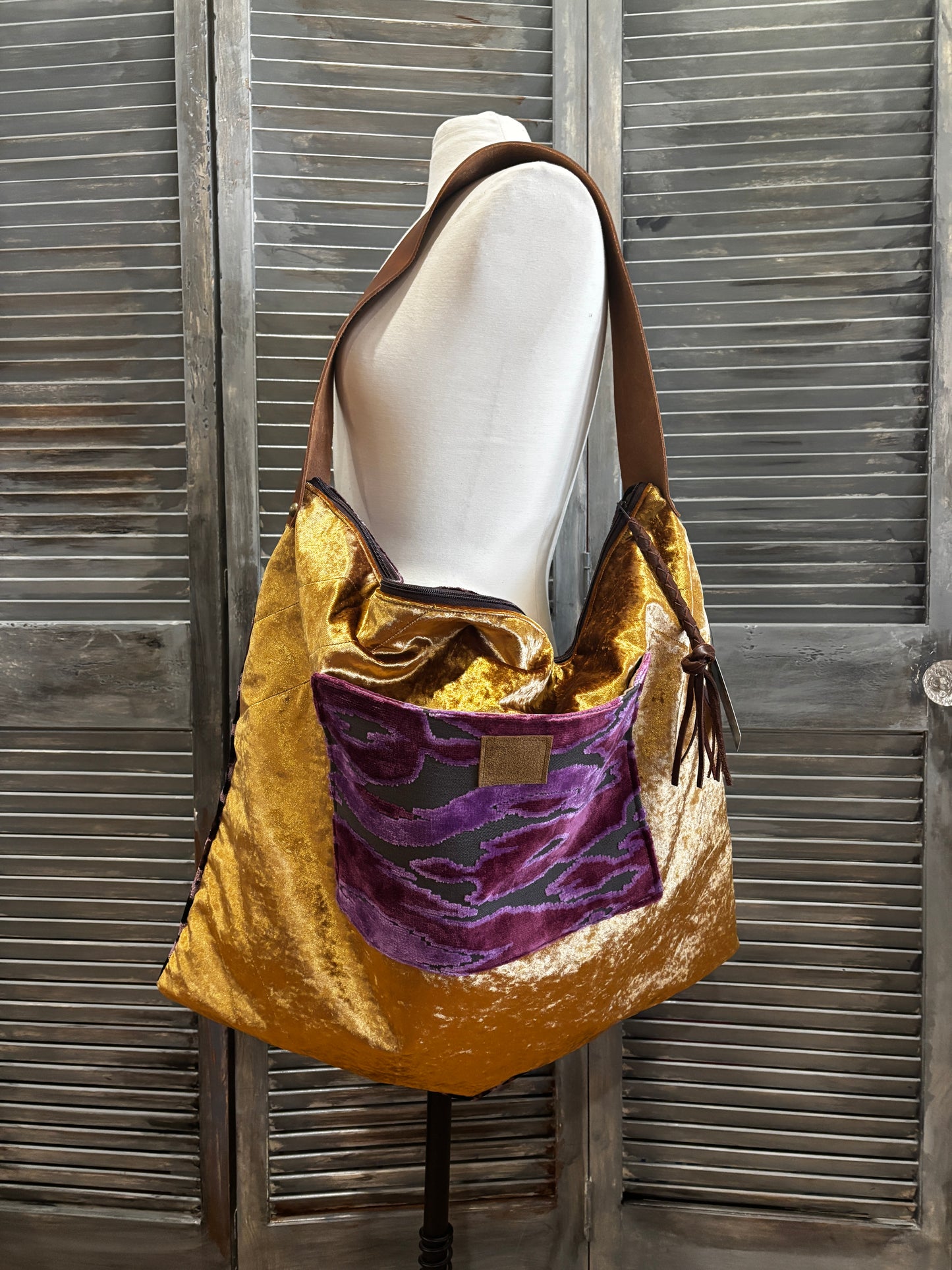 Traveler Gold velvet & Rose crush velvet with pocket - DMD Bags