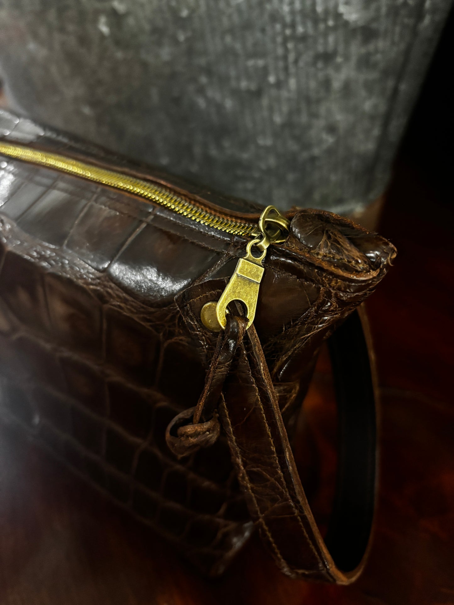 Alligator Wristlet in chocolate brown - DMD Bags