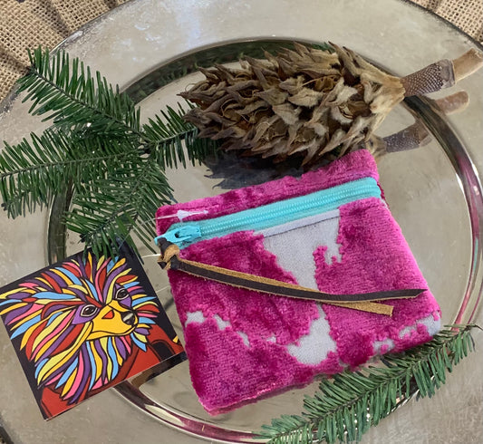 Small Essential Pouch Pink Fire and turquoise zipper