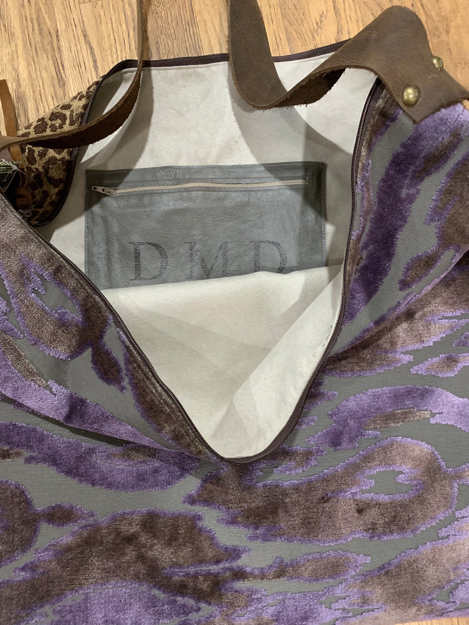 Traveler Lavender & Bronze - DMD Bags