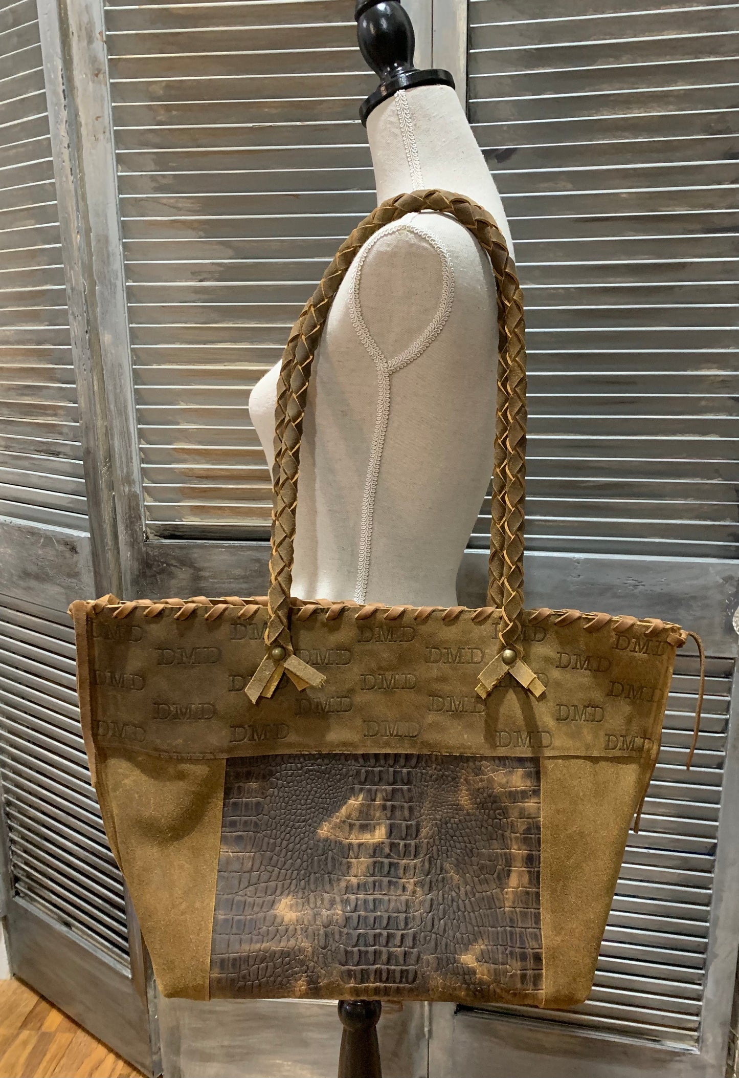 The New “Grand” Tote - DMD Bags