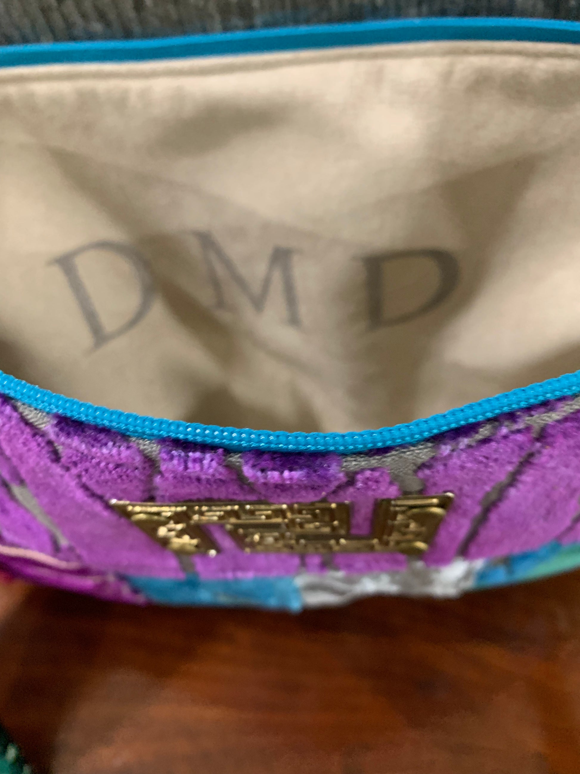 Fancy wristlet! Lots of razzle dazzle! Front and Back are amazing! - DMD Bags