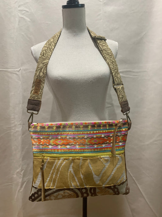 15x12 Adjustable Strap Summer Beauty! - DMD Bags