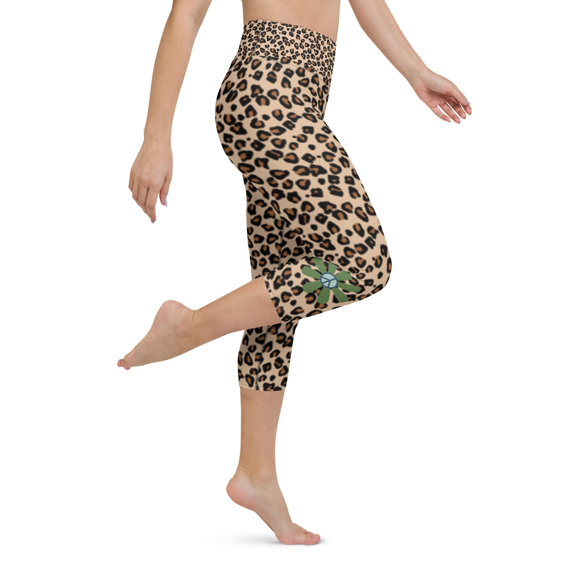 Yoga Capri Leggings Cheetah with Flower - DMD Bags