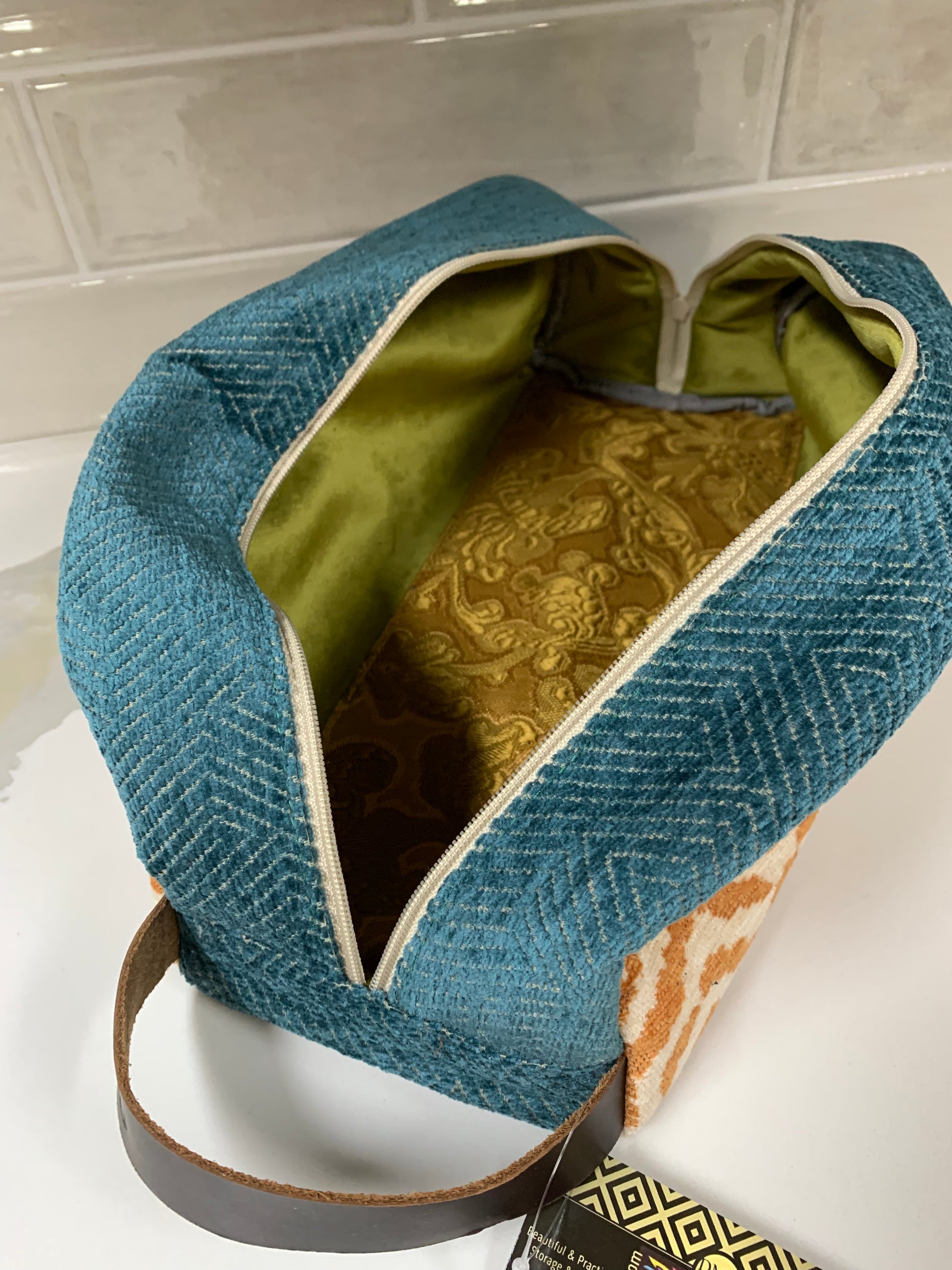 Vanity Bag Persimmon & Peacock - DMD Bags